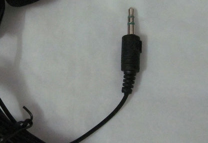 Lavalier Microphone with plug-and-play 3.5mm jack cable, ideal for clear audio recording.